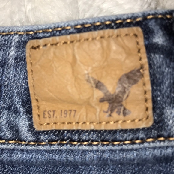 American Eagle low rise shorts - Picture 4 of 5